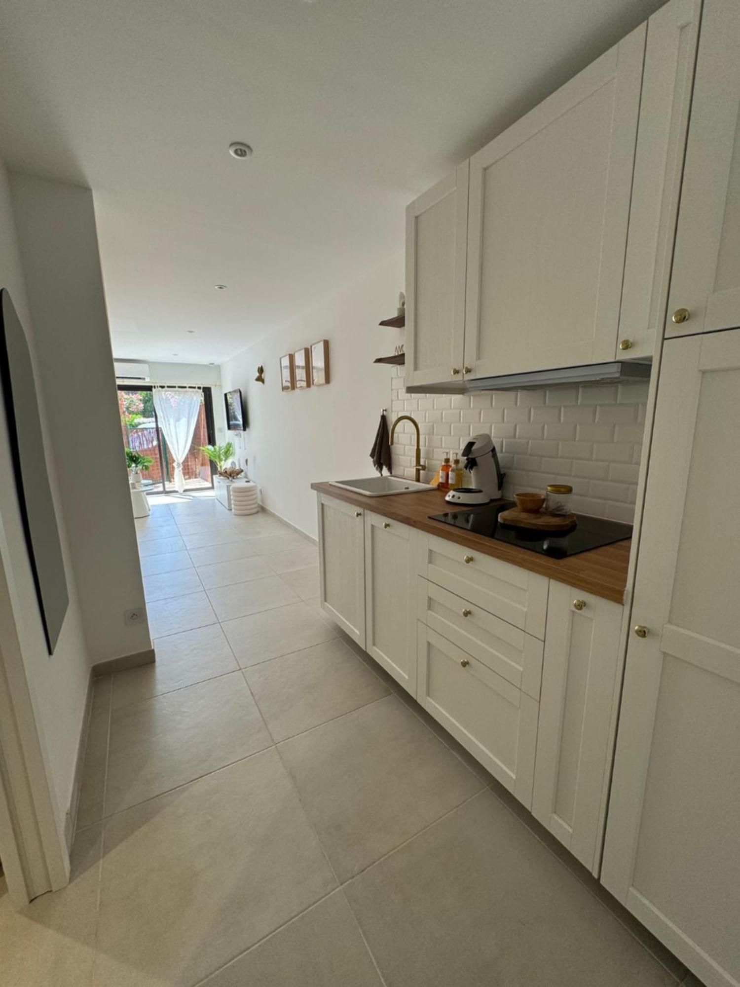 Apartmán Chez Timmaflo Fréjus Exteriér fotografie