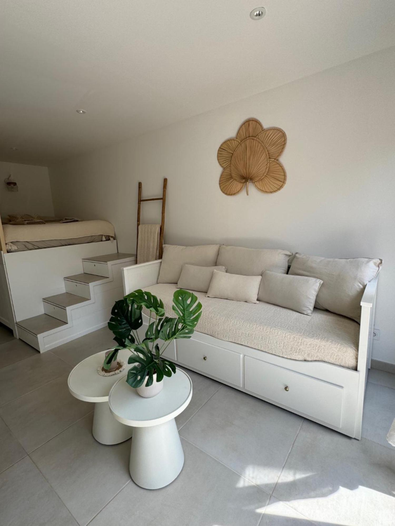 Apartmán Chez Timmaflo Fréjus Exteriér fotografie