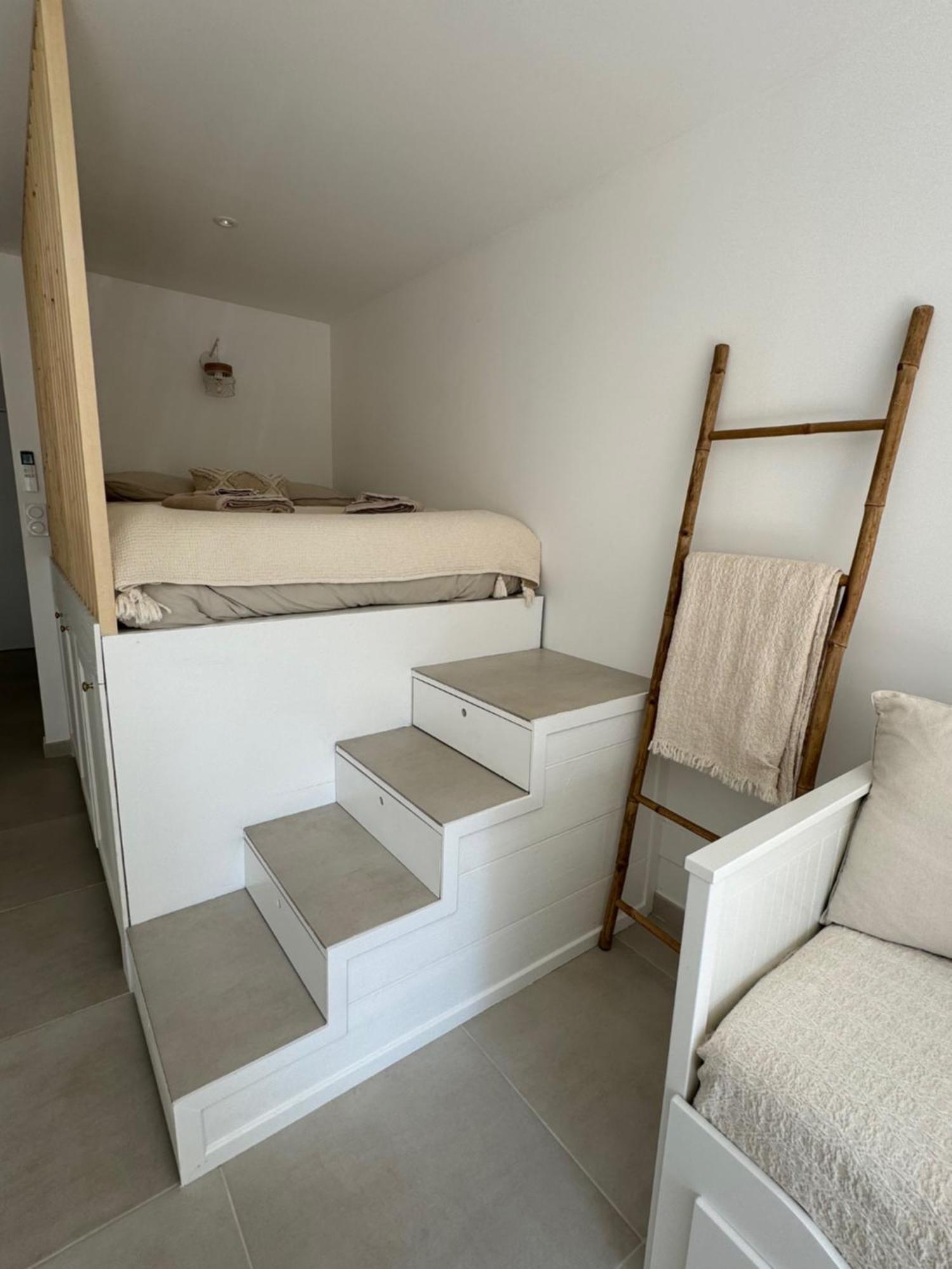 Apartmán Chez Timmaflo Fréjus Exteriér fotografie